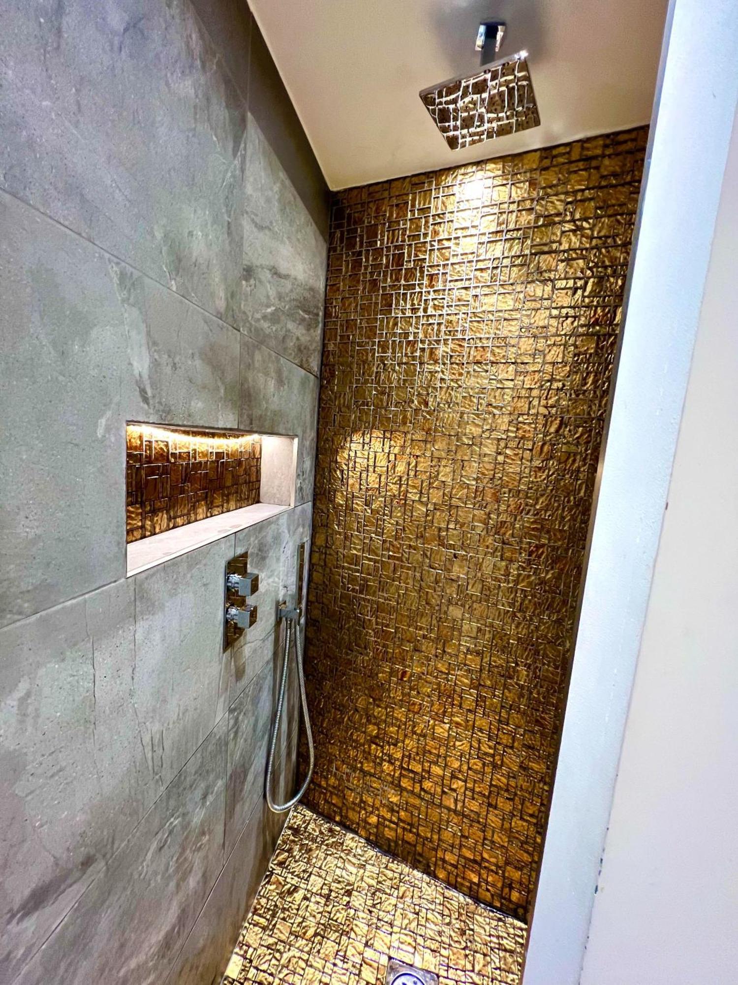 Modern Studio Apartment With Free Wifi لندن المظهر الخارجي الصورة